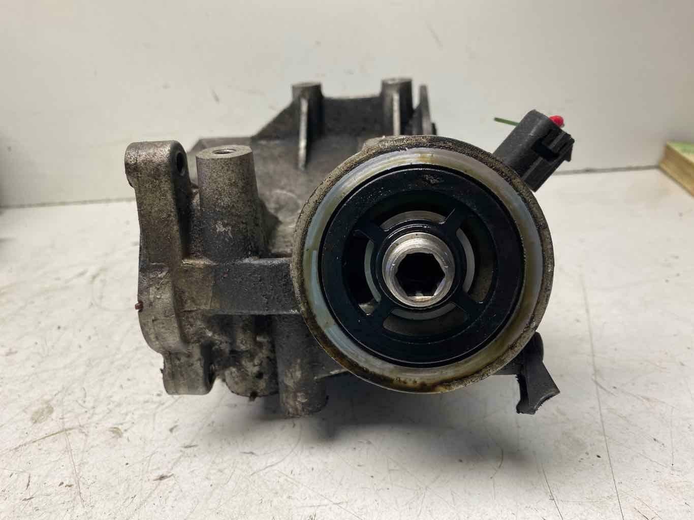Alternator Bracket VW CC 10