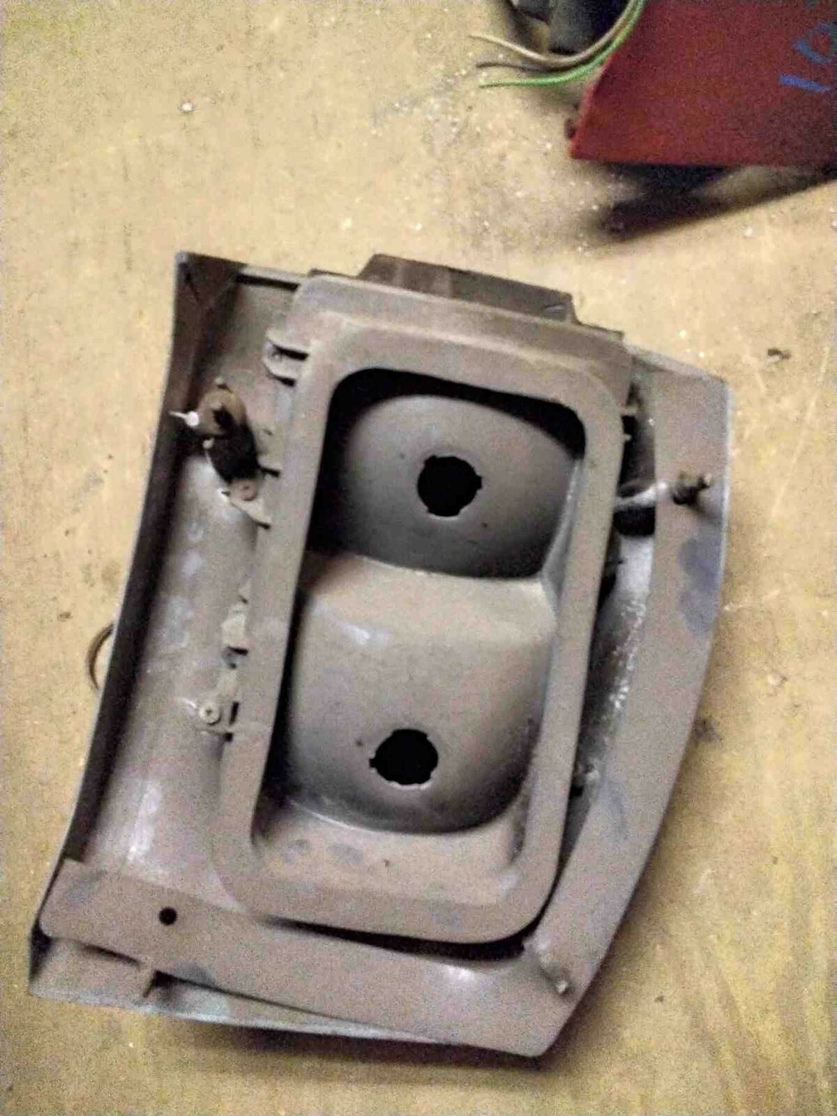 Tail Light Assembly OLDS CUTLASS Right 74 75 76 77