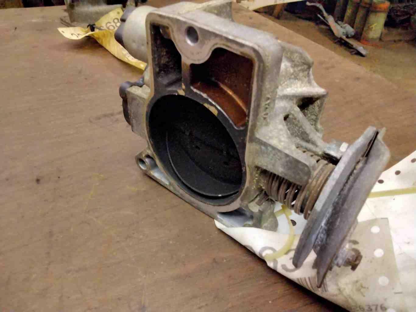 Throttle Body/valve Assy S10/S15/SONOMA TRUCK 97 98 99