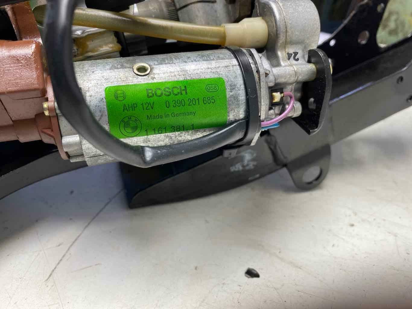 Tilt / Telescopic Steering Column BMW 840I 94