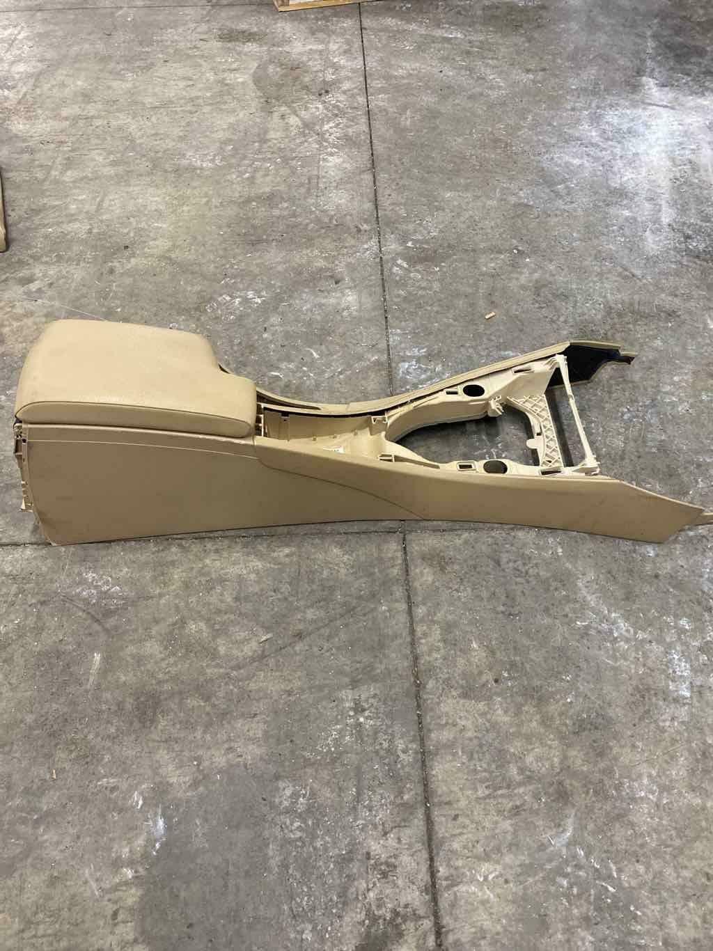 Front Console BMW 328 SERIES 07 08