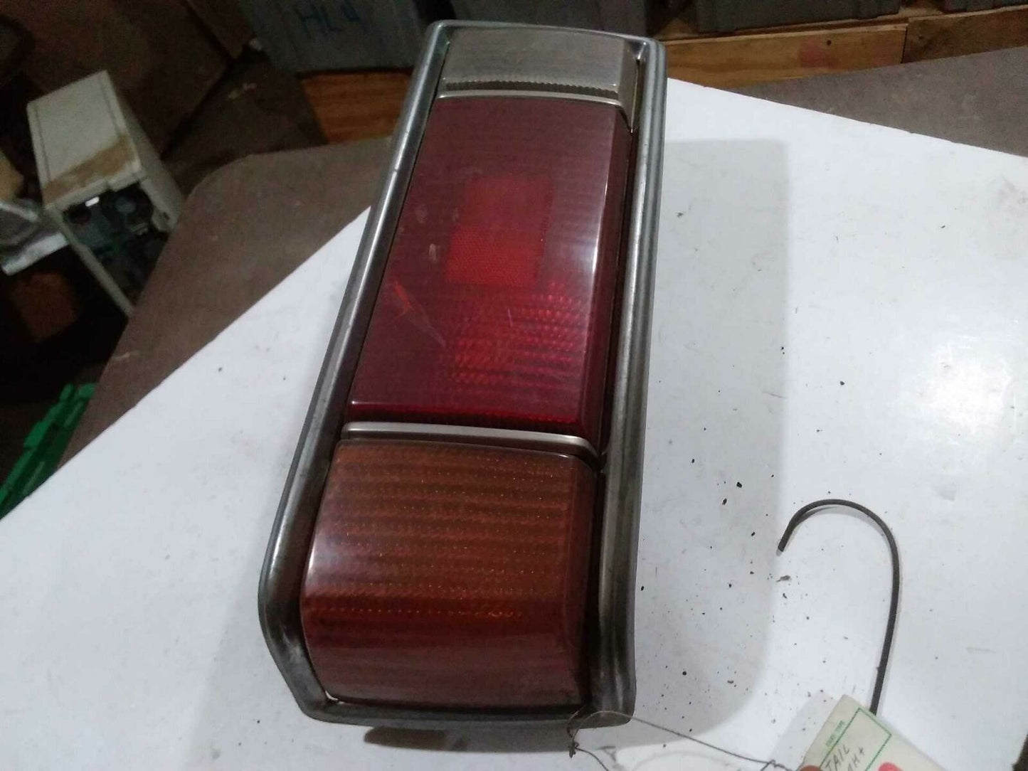 Tail Light Assembly HONDA ACCORD Right 76 77 78