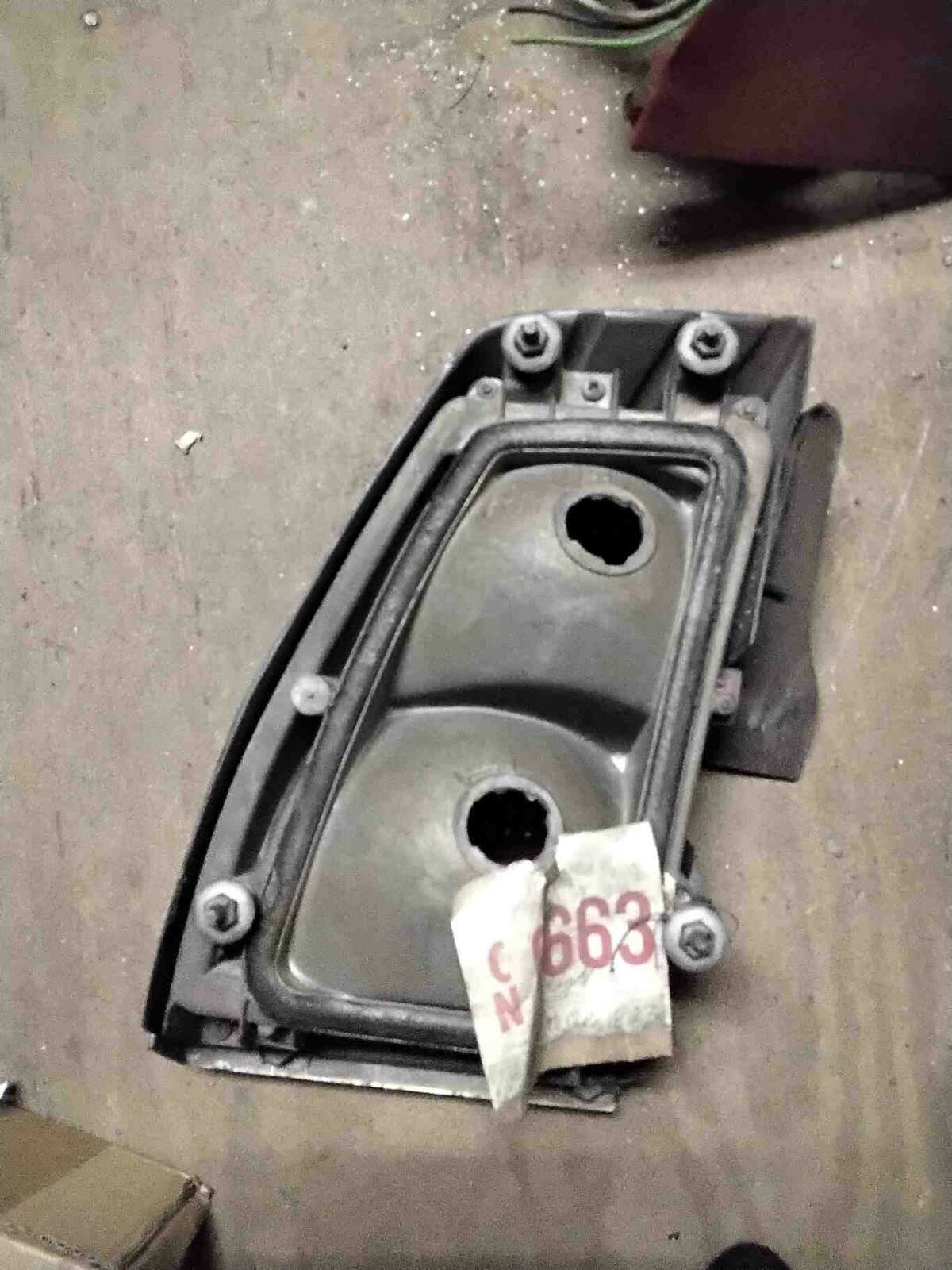 Tail Light Assembly CHEVY MONTE CARLO Right 75
