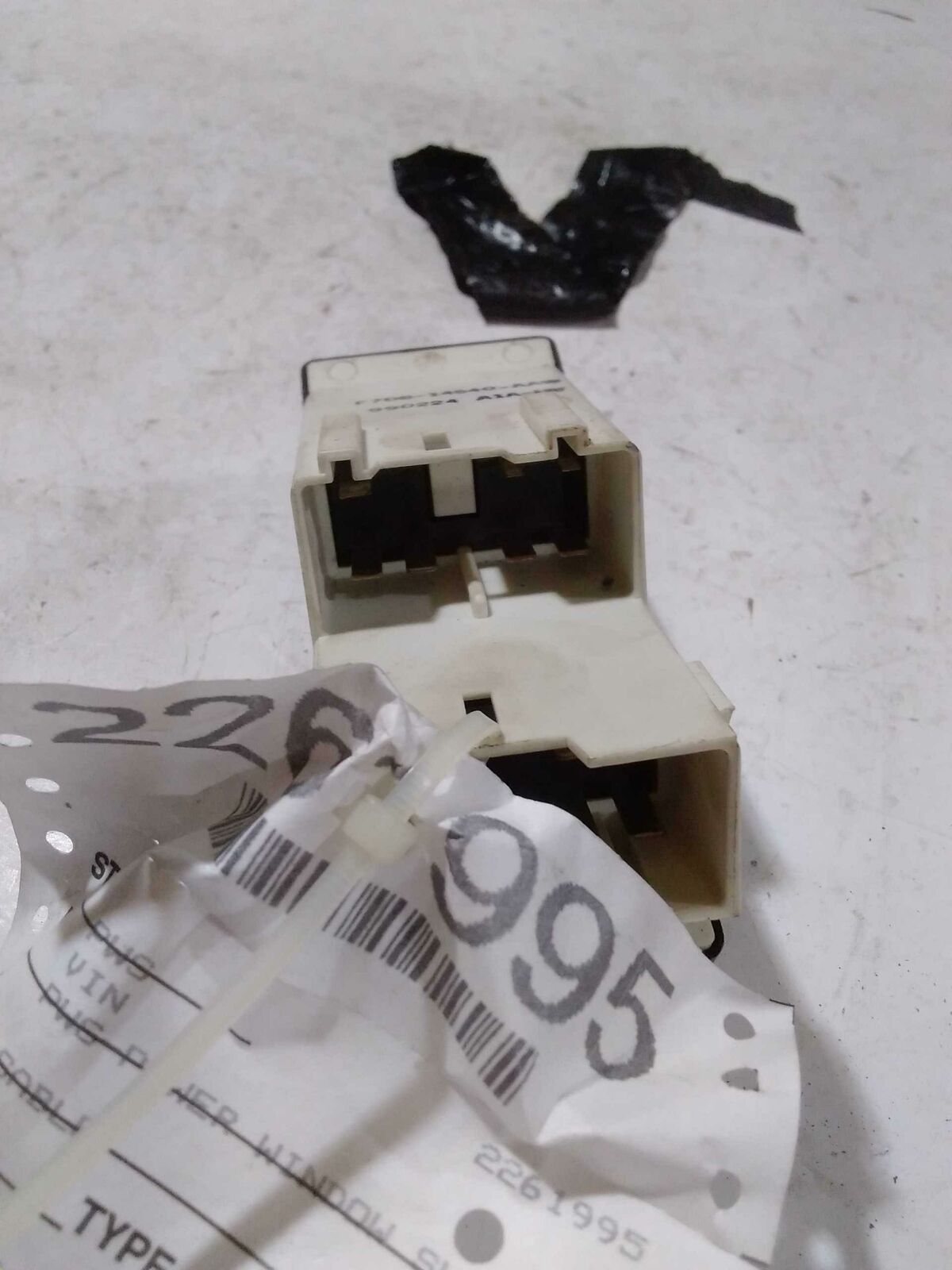 Door Switch Front MERCURY SABLE 97