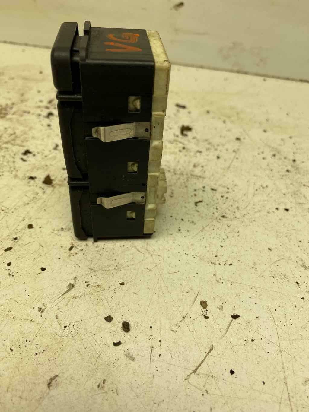 Power Window Switch BMW 840I 94