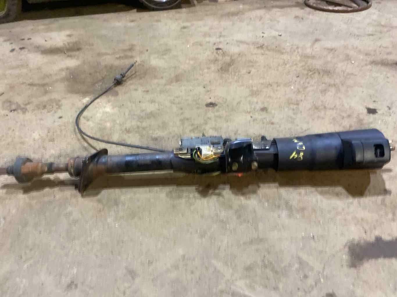 Steering Column CHEVY CAMARO 84