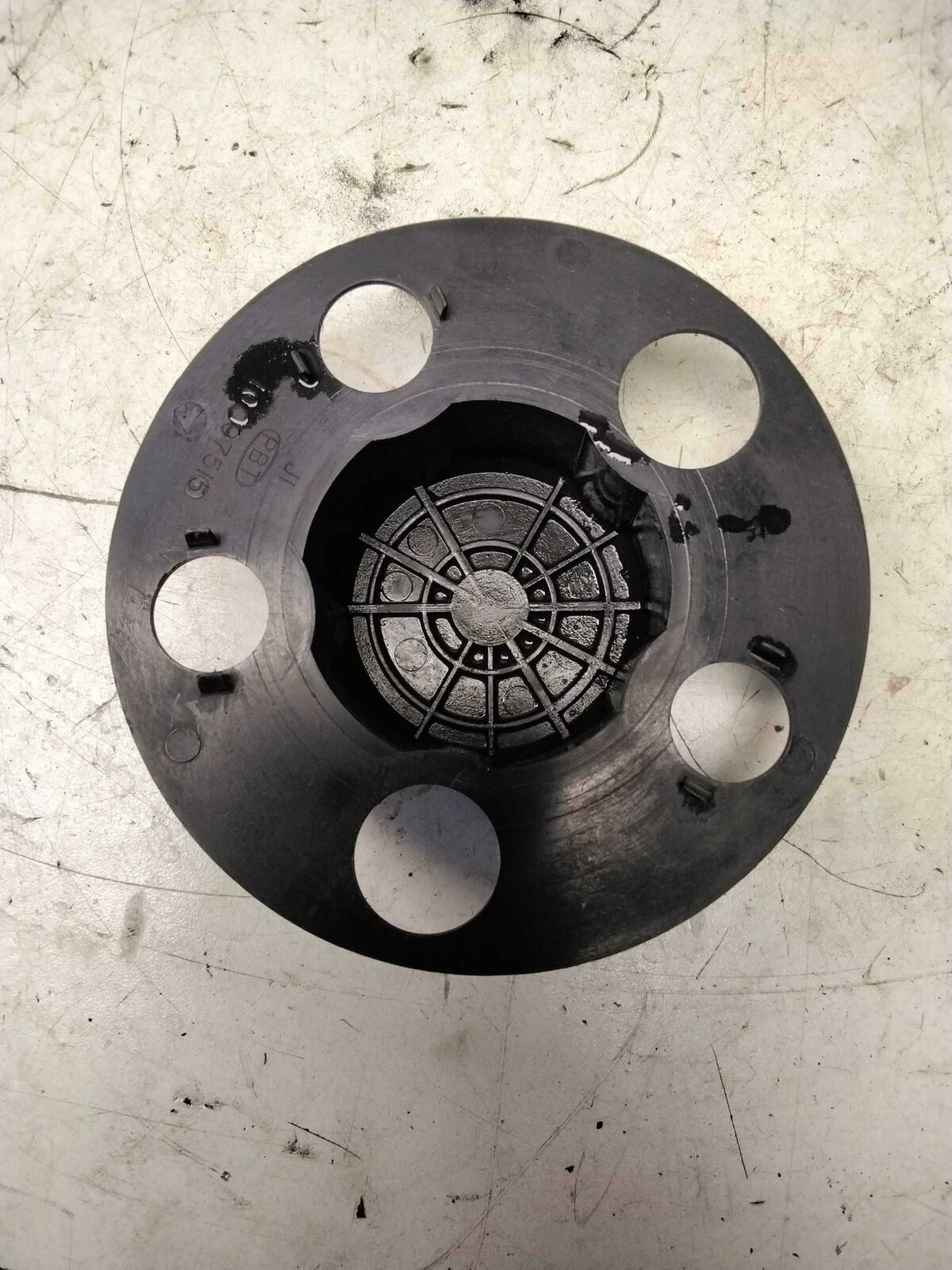 Center Cap CHEVY BERETTA 91