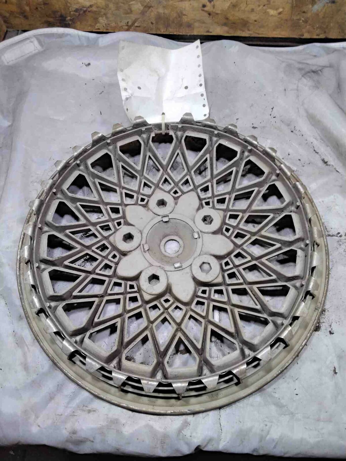 Wheel Cover CHEVY CELEBRITY 82 83 84