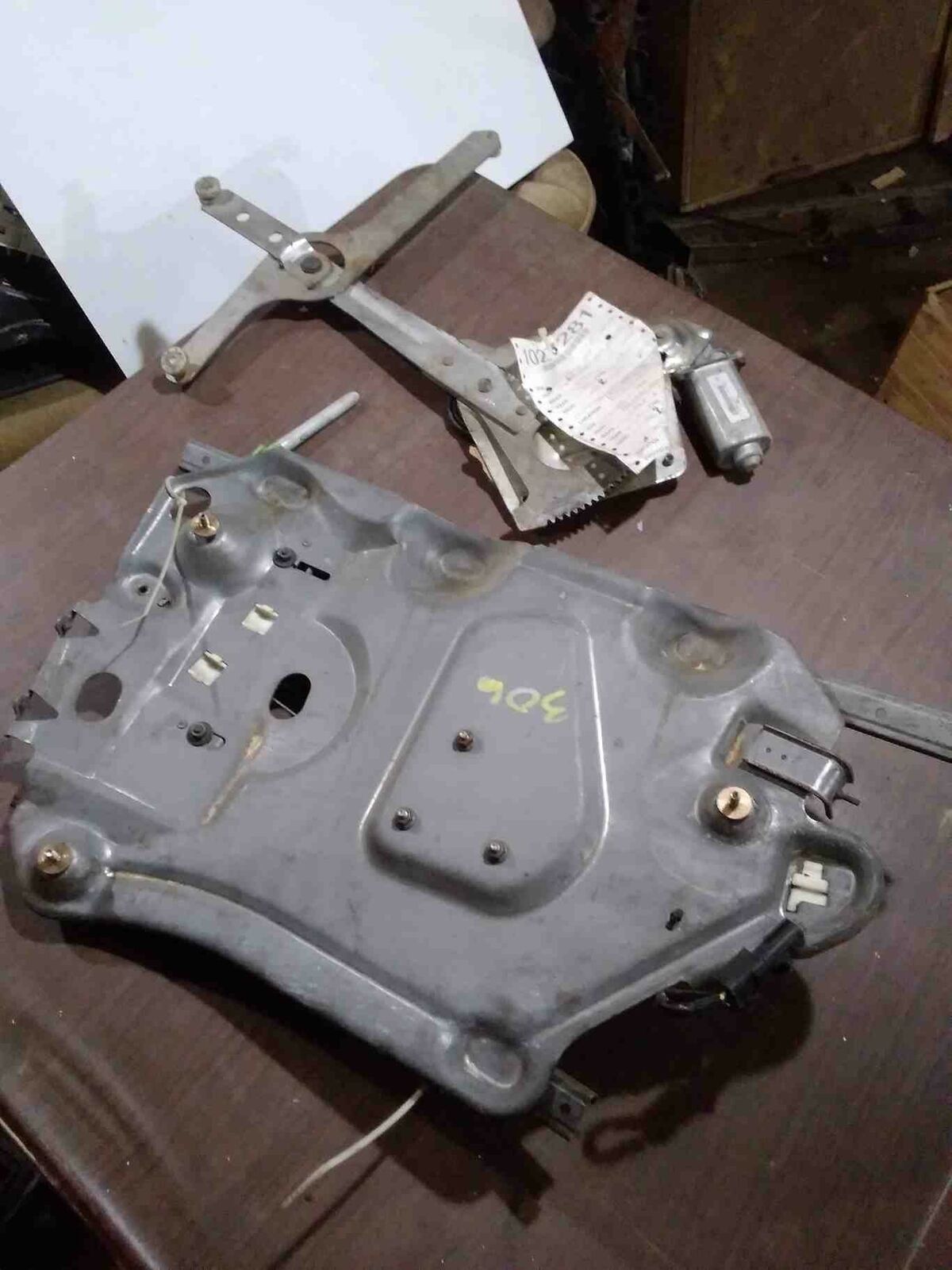 Quarter Glass Reg. CHRYSLER SEBRING Left 96 97 98 99 00