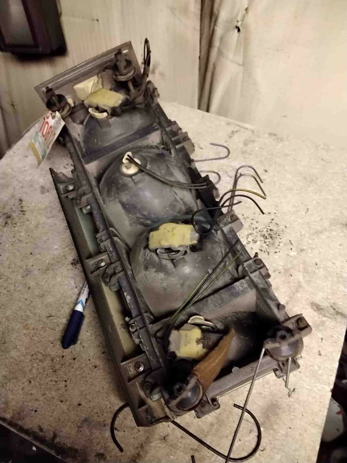 Tail Light Assembly BUICK Le Sabre Left 81