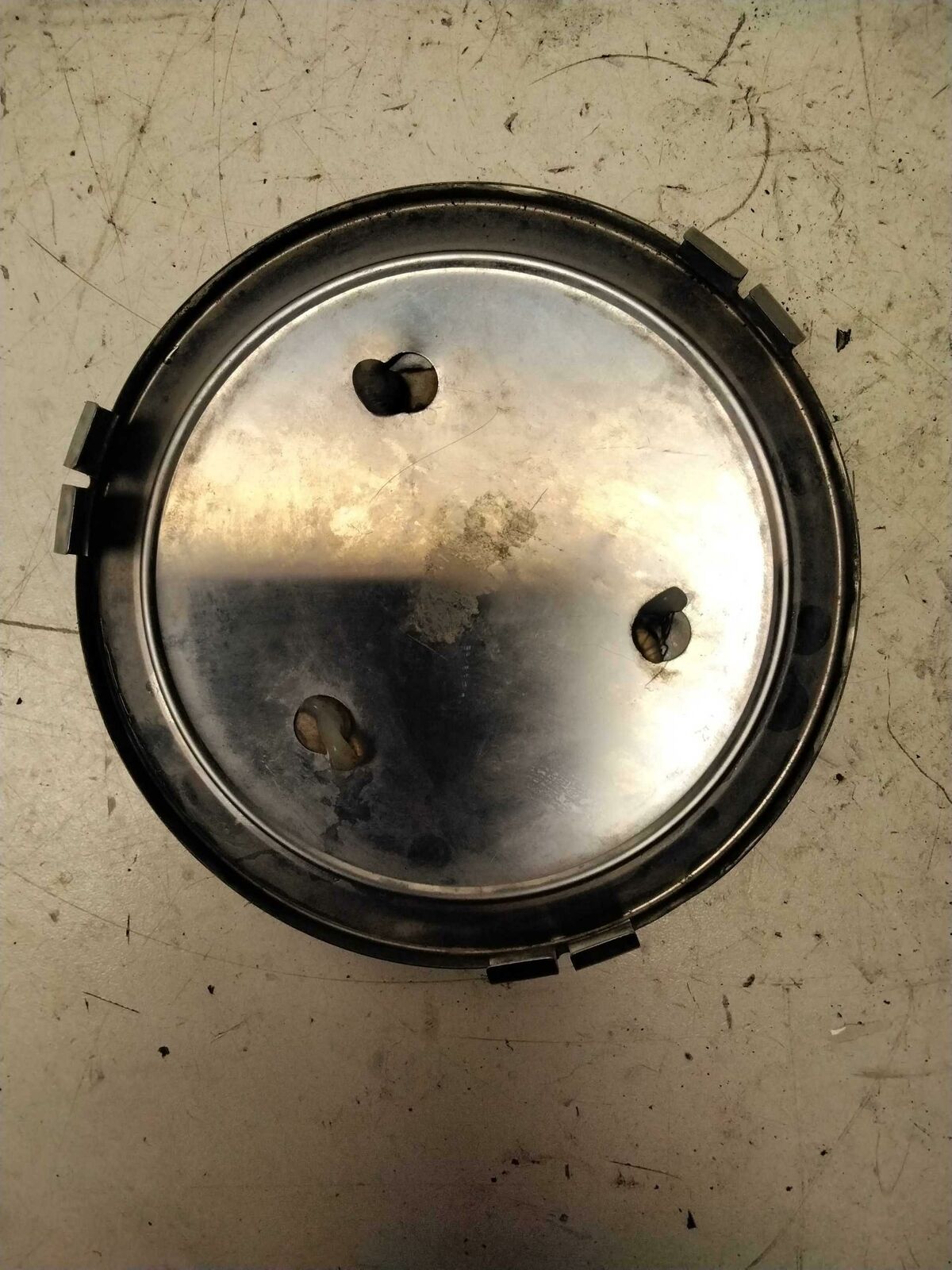 Center Cap CADILLAC DEVILLE 92