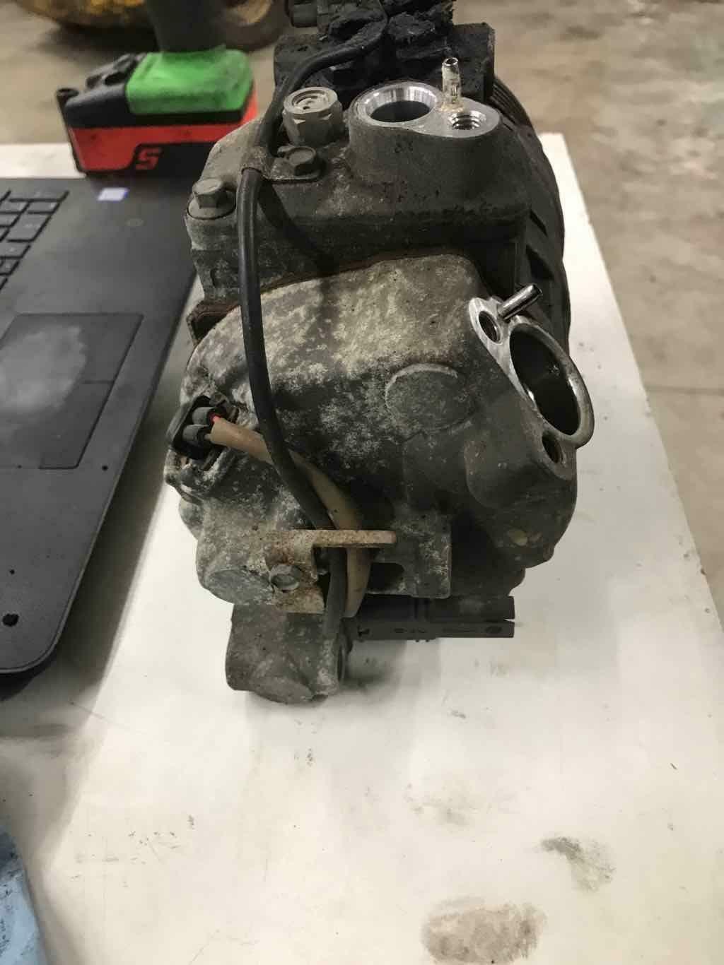 BMW A/C Compressor N63 8 Cyl Engines F01 F07 F10 F12 E70 X5 LCI 9 154 072