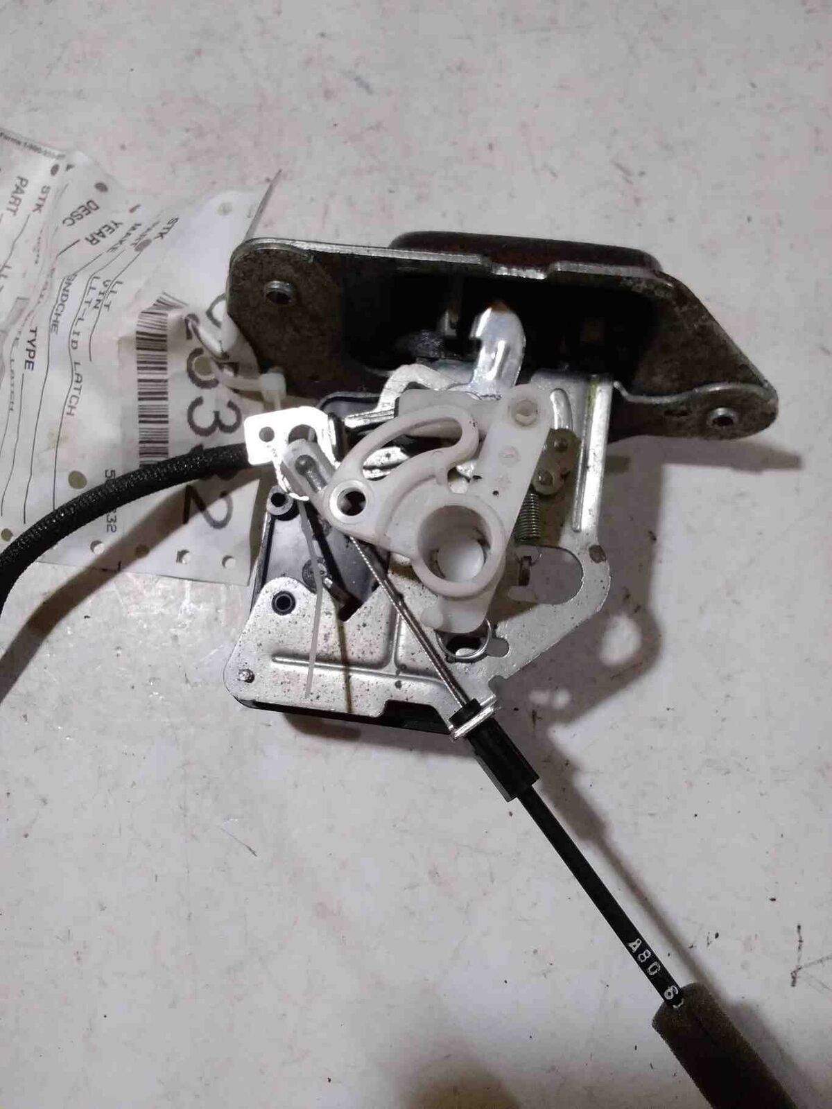 Lid Latch JEEP GRAND CHEROKEE 07