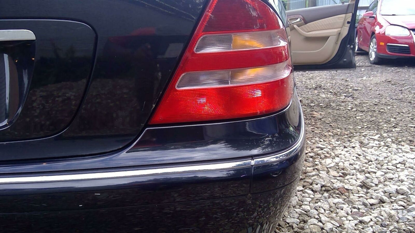 Tail Light Assembly MERCEDES S-CLASS Right 00 01 02
