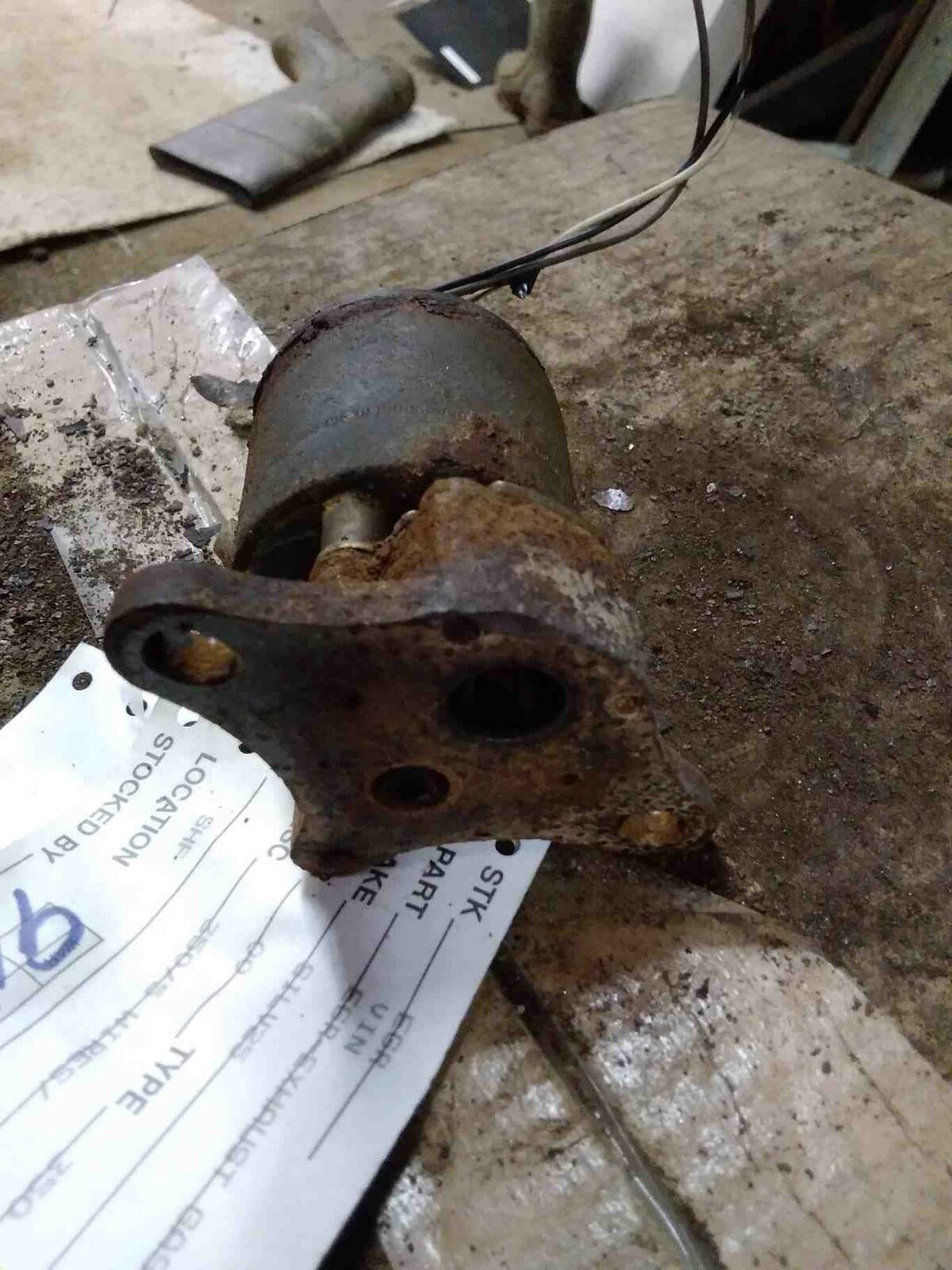 Exhaust Gas Valve CHEVY SILVERADO 2500 00