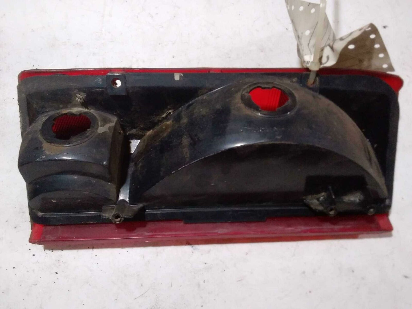 Tail Light Assembly FORD PICKUP F150 Right 84 - 96
