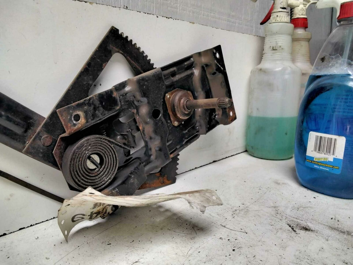 Front Door Regulator CHEVY ASTRO Left 85 86 87 88 89 90 91 92 93 94 95