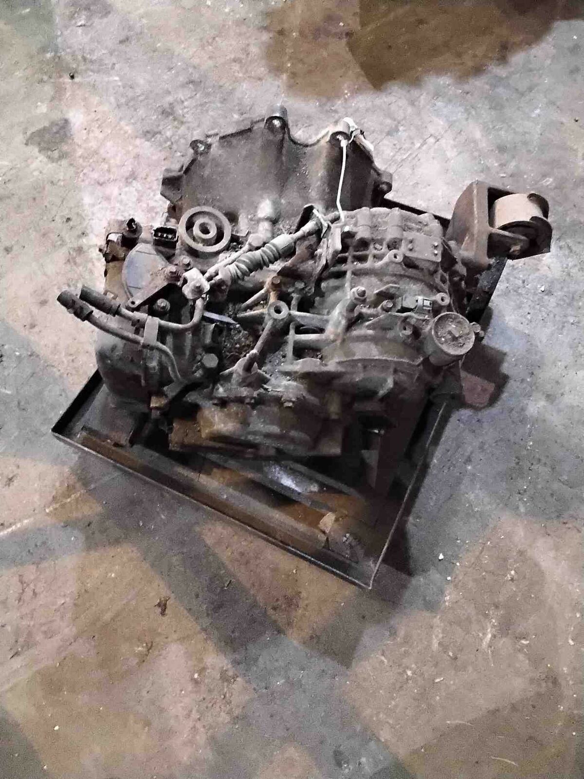 Transmission Assy. KIA SEDONA 02