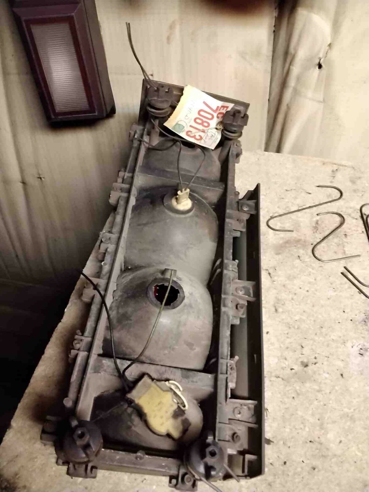 Tail Light Assembly BUICK Le Sabre Right 81