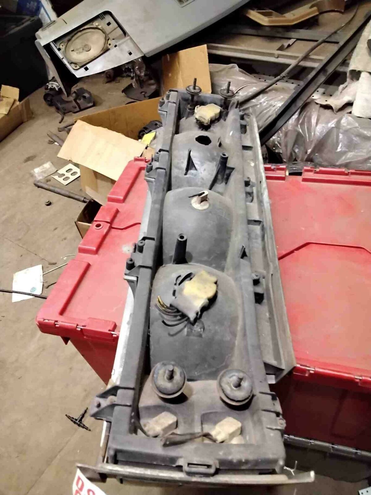 Tail Light Assembly BUICK FULL SIZE Left 80