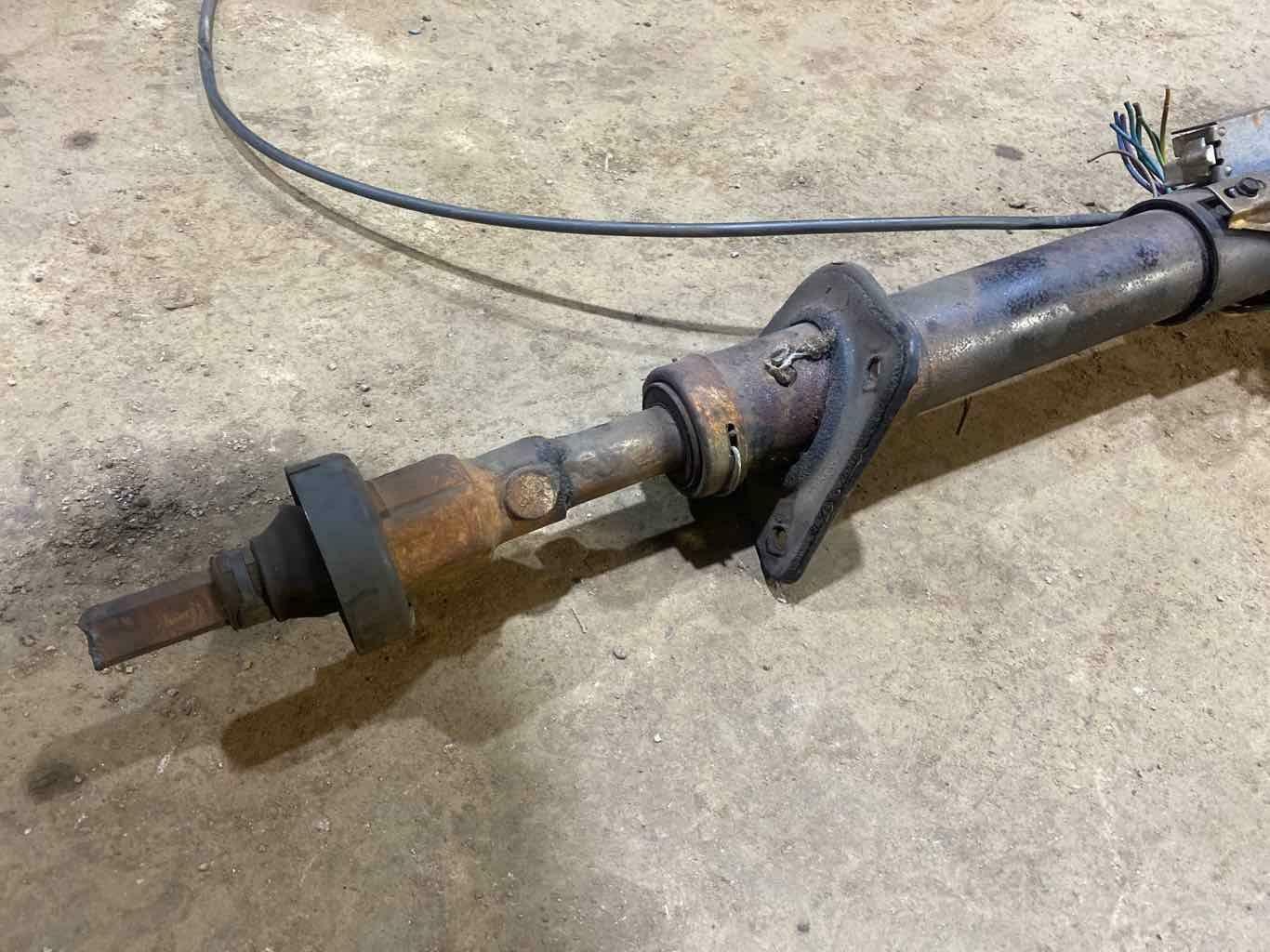 Steering Column CHEVY CAMARO 84