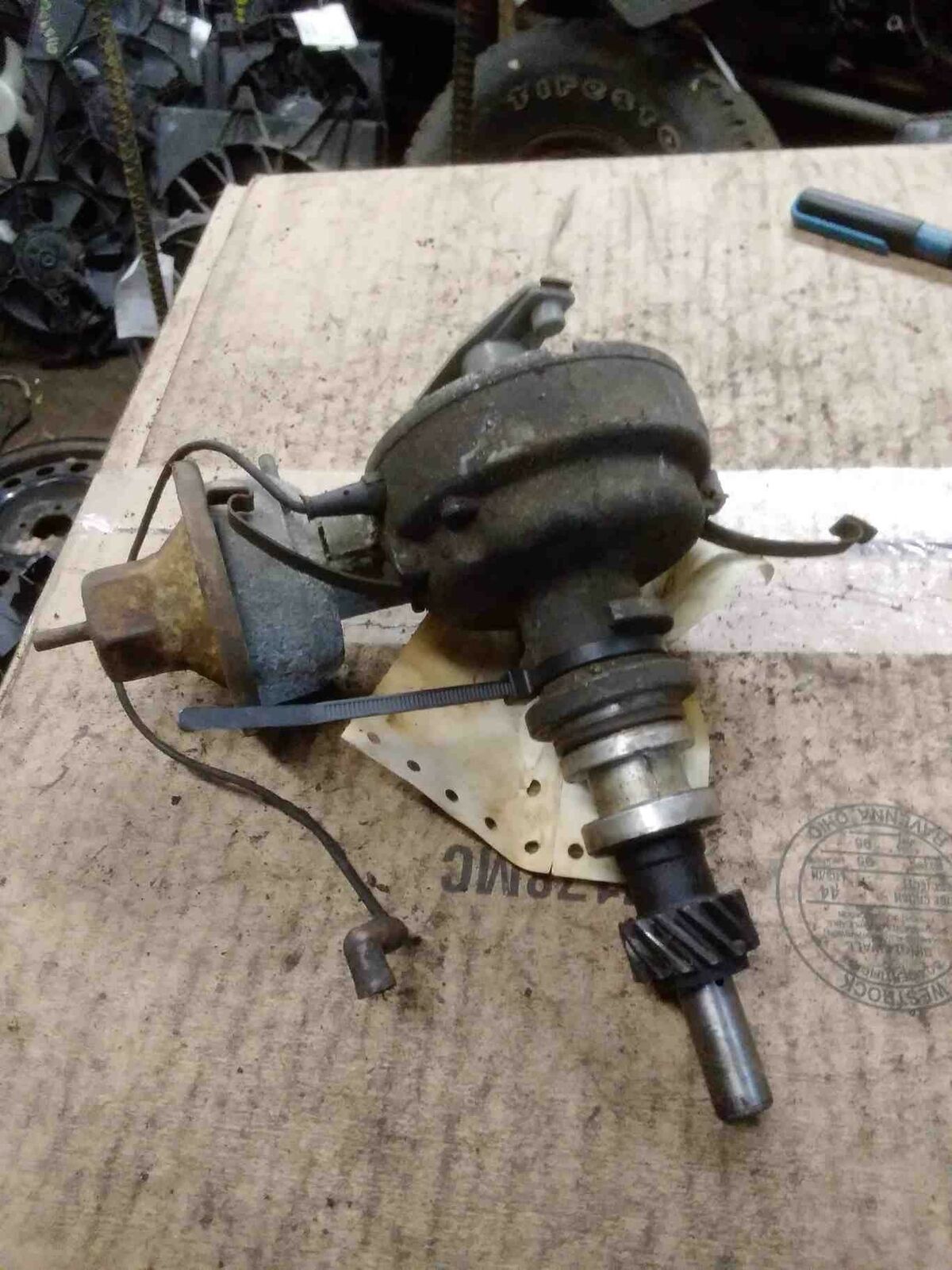 Distributor MERCURY COMET 72