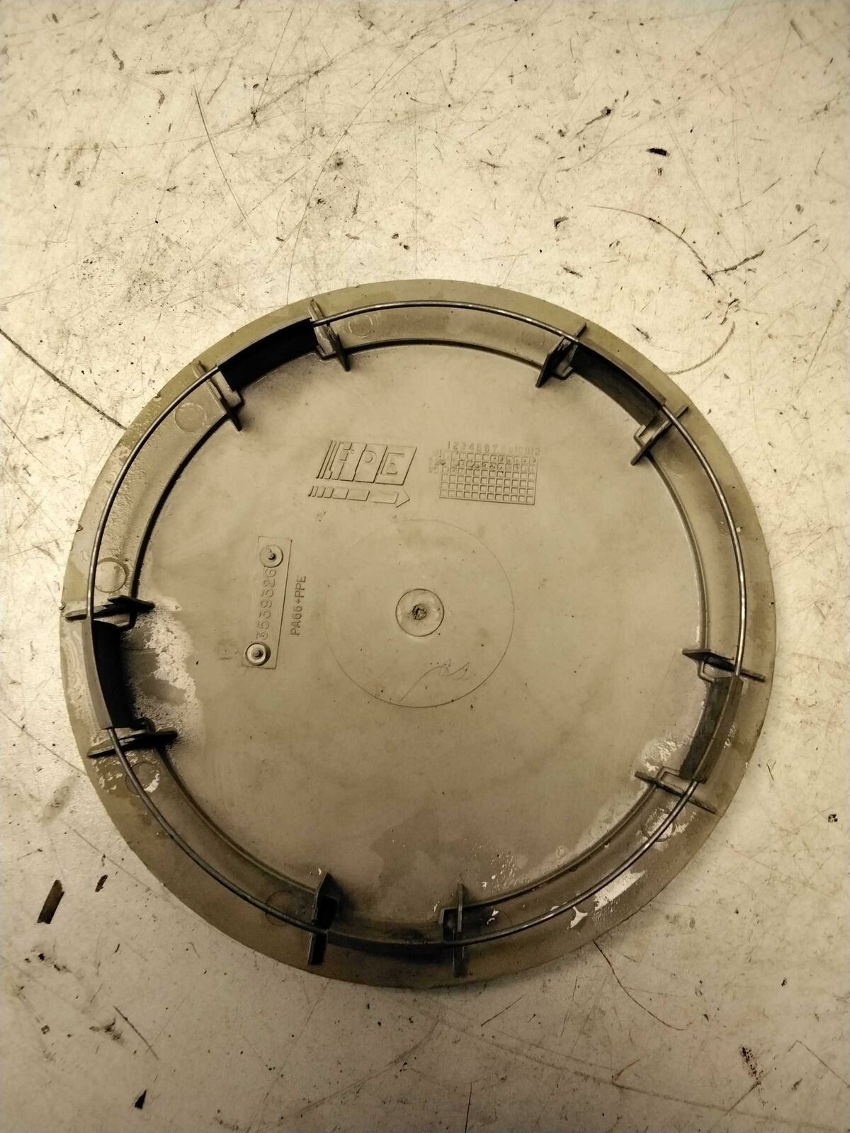 Center Cap CADILLAC ELDORADO 92