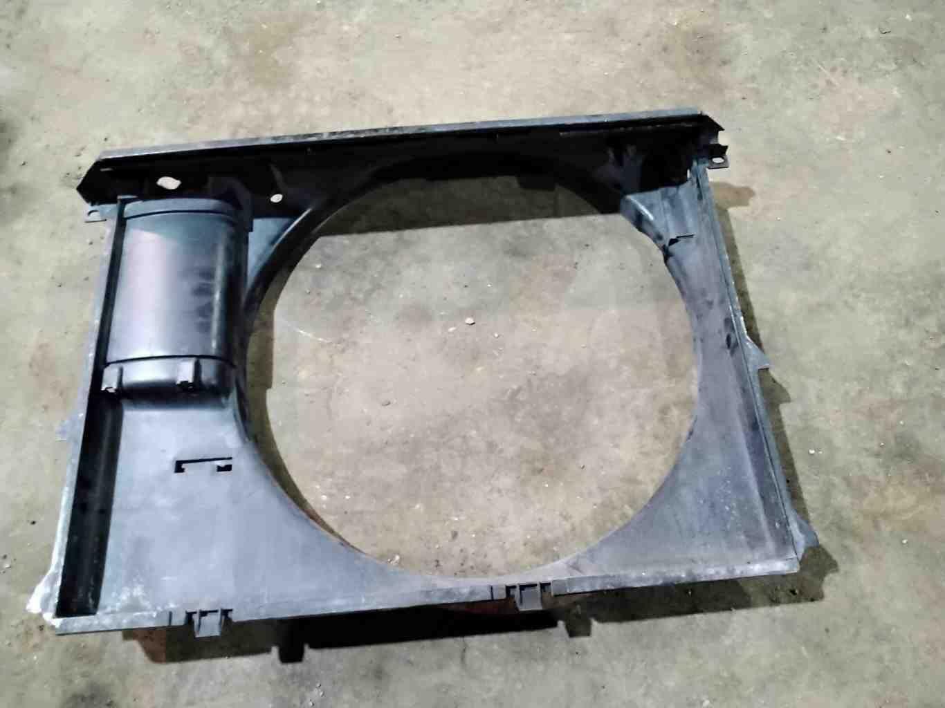 Fan Shroud BMW 840I 94