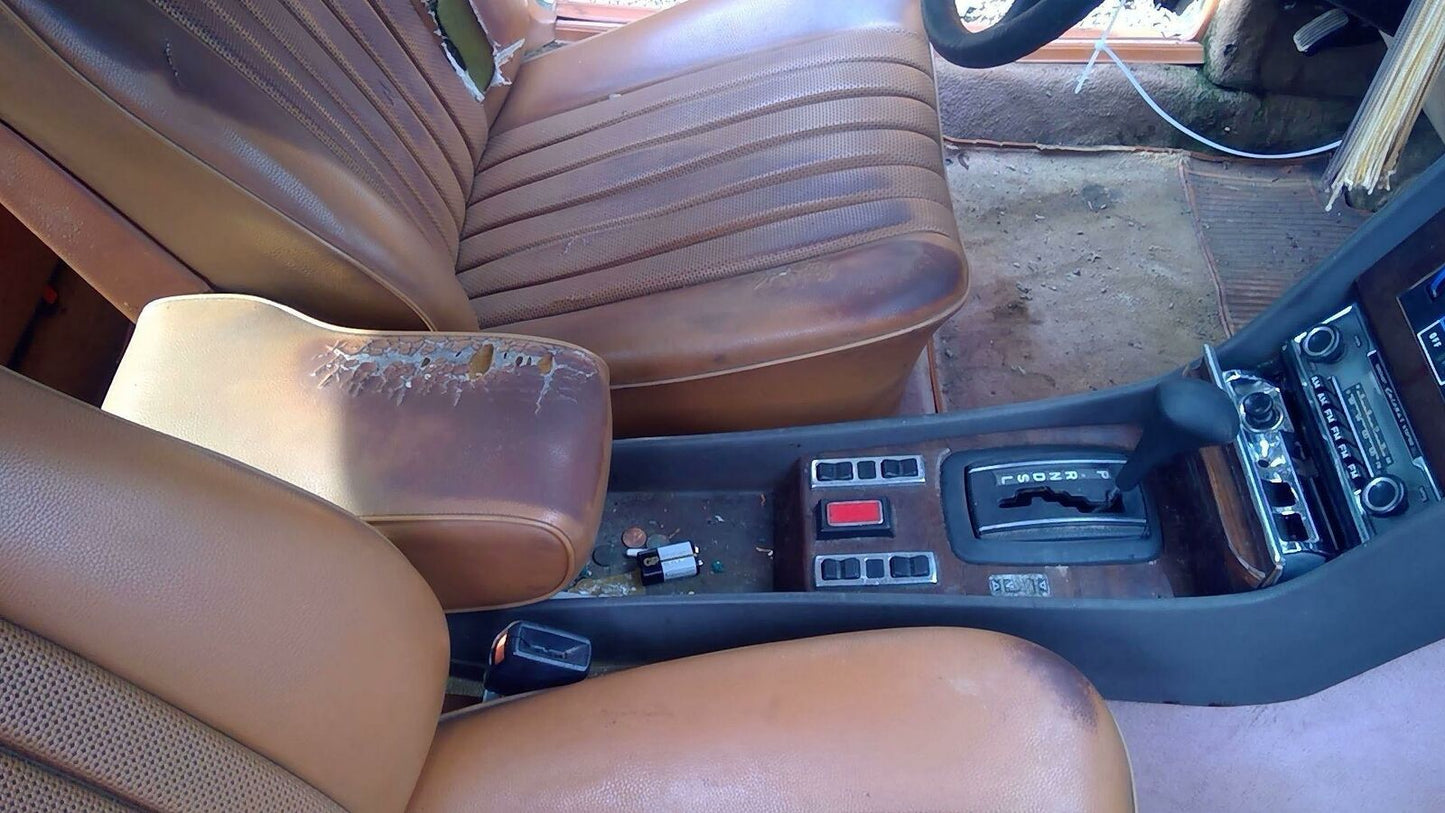 Front Console MERCEDES 300D 80