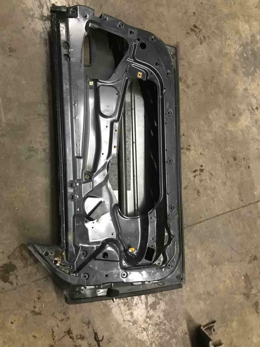 BMW E31 8 Series Passenger Door Shell