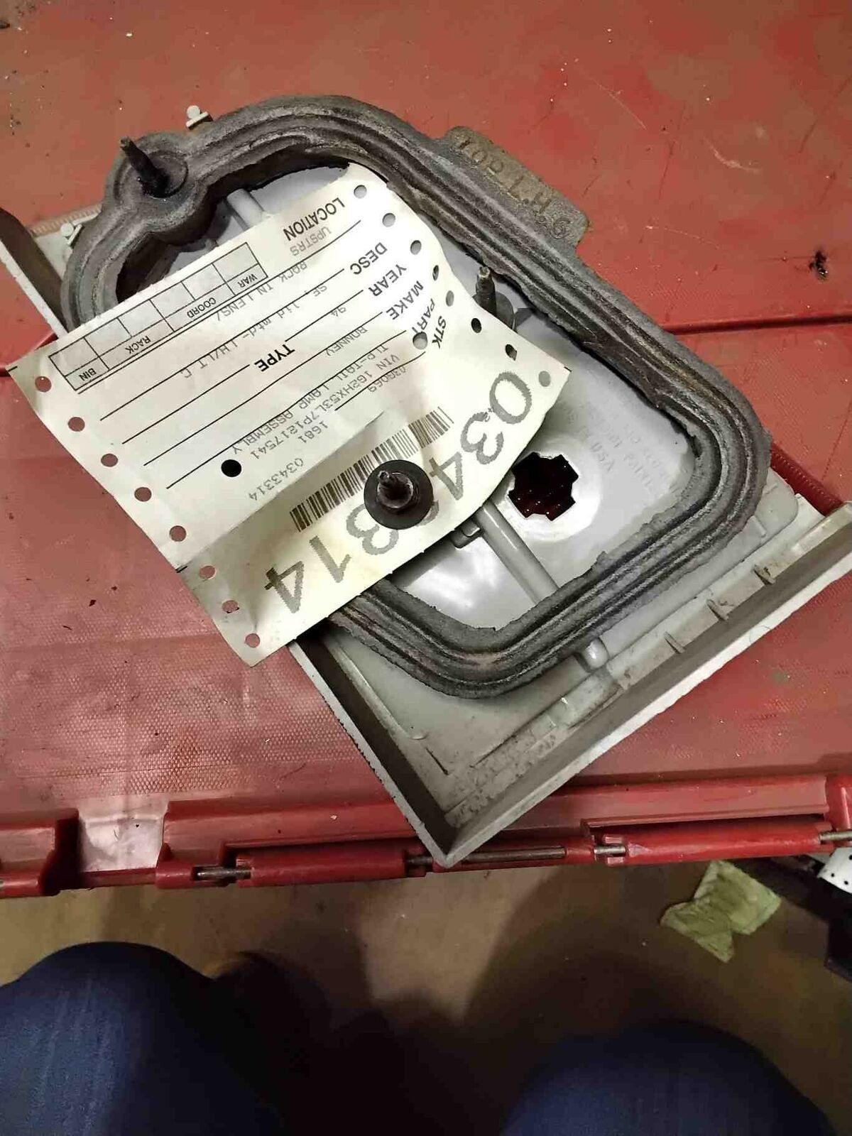 Tail Light Assembly PONTIAC BONNEVILLE Left 92 93 94 95