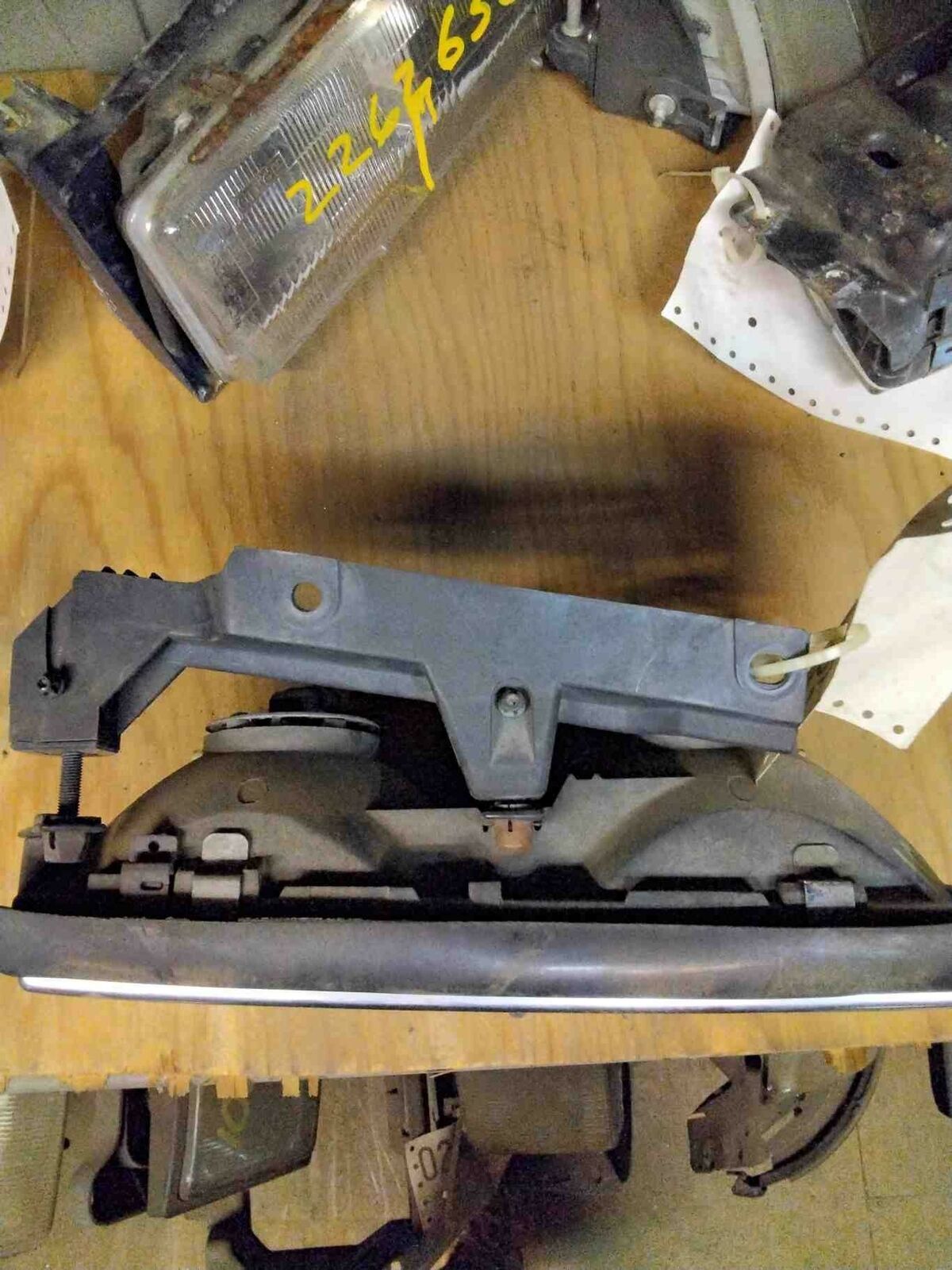 Headlamp Assembly CADILLAC DEVILLE Right 89 90