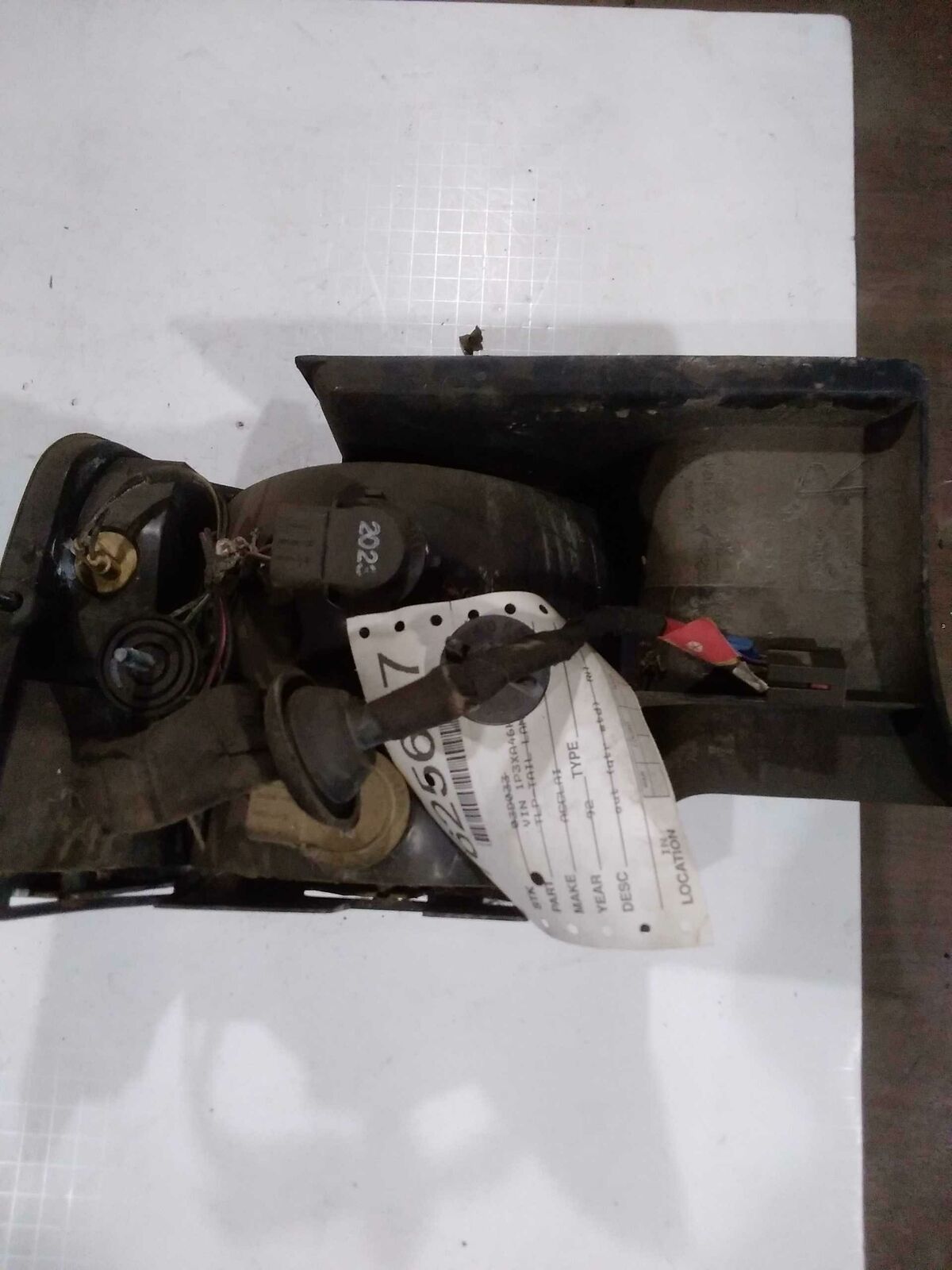 Tail Light Assembly PLYMOUTH ACCLAIM Right 92 93 94 95