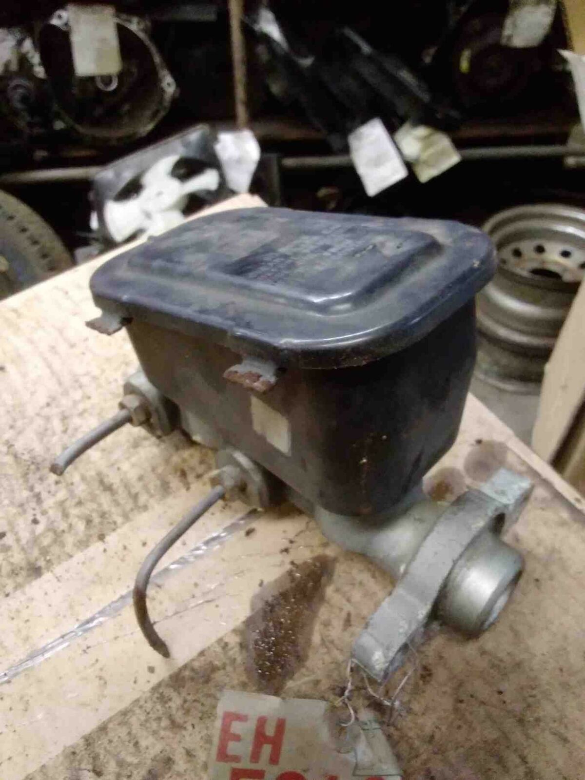 Master Cylinder CADILLAC ELDORADO 79 80 81