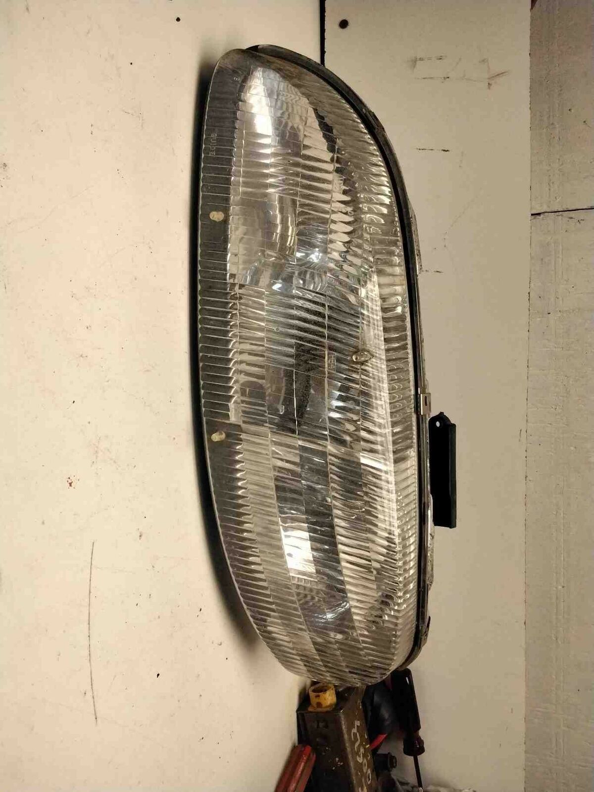 Headlamp Assembly CHEVY LUMINA Left 95 96 97 98 99 00 01