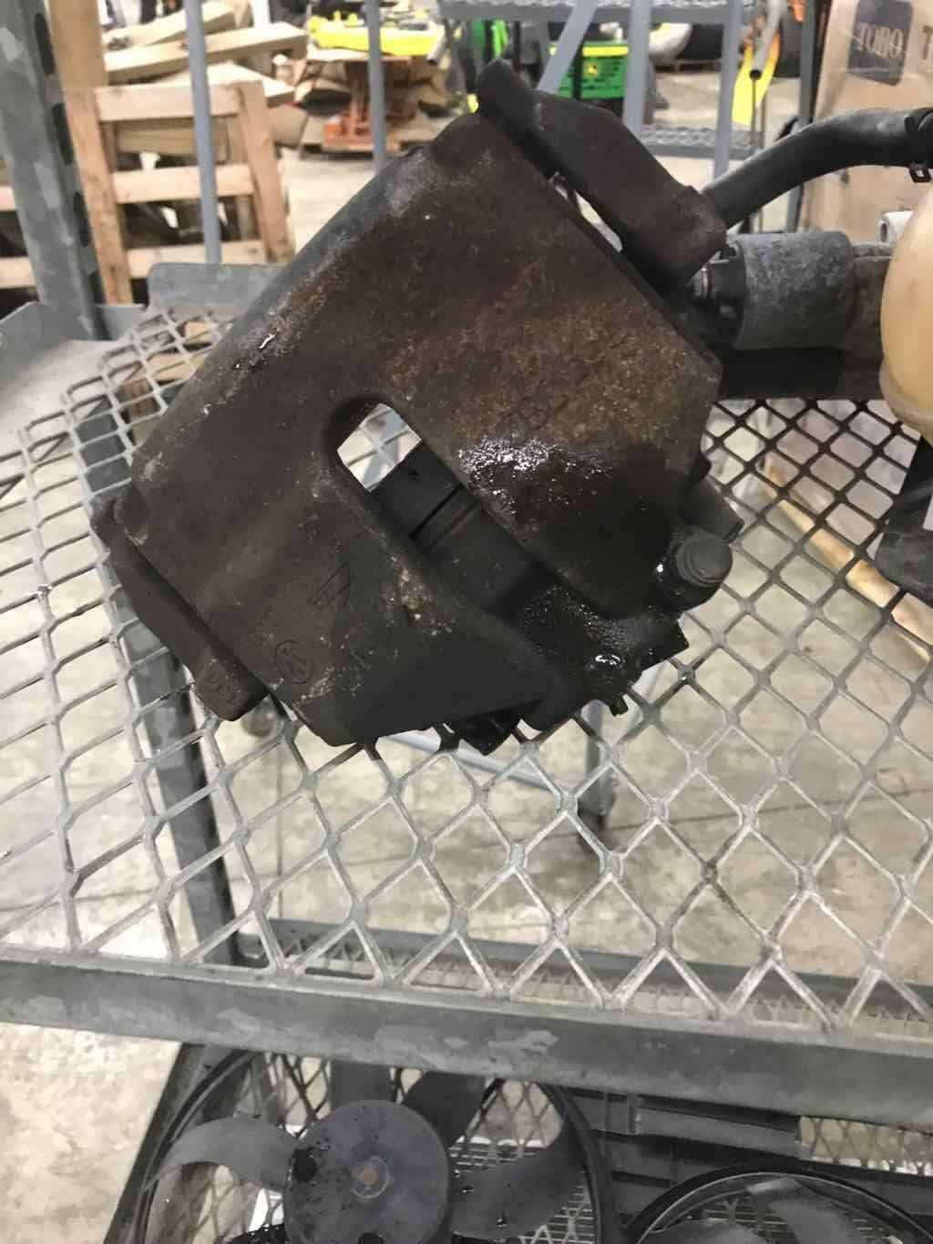 Caliper VW CC Left 09 10 11 12 13 14 15 16 17