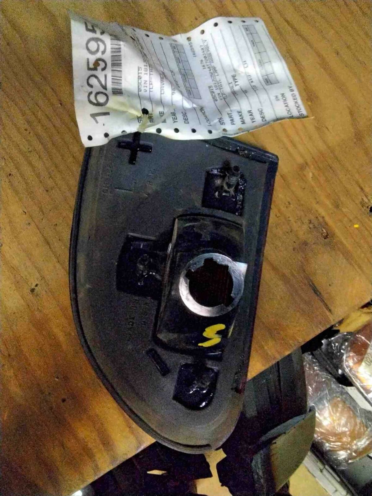 Tail Light Assembly CHEVY CAVALIER Left 95 96 97 98 99