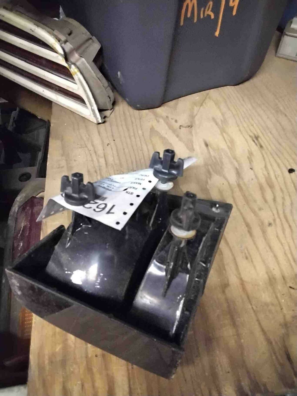 Tail Light Assembly CHEVY CAVALIER Left 91 92 93 94