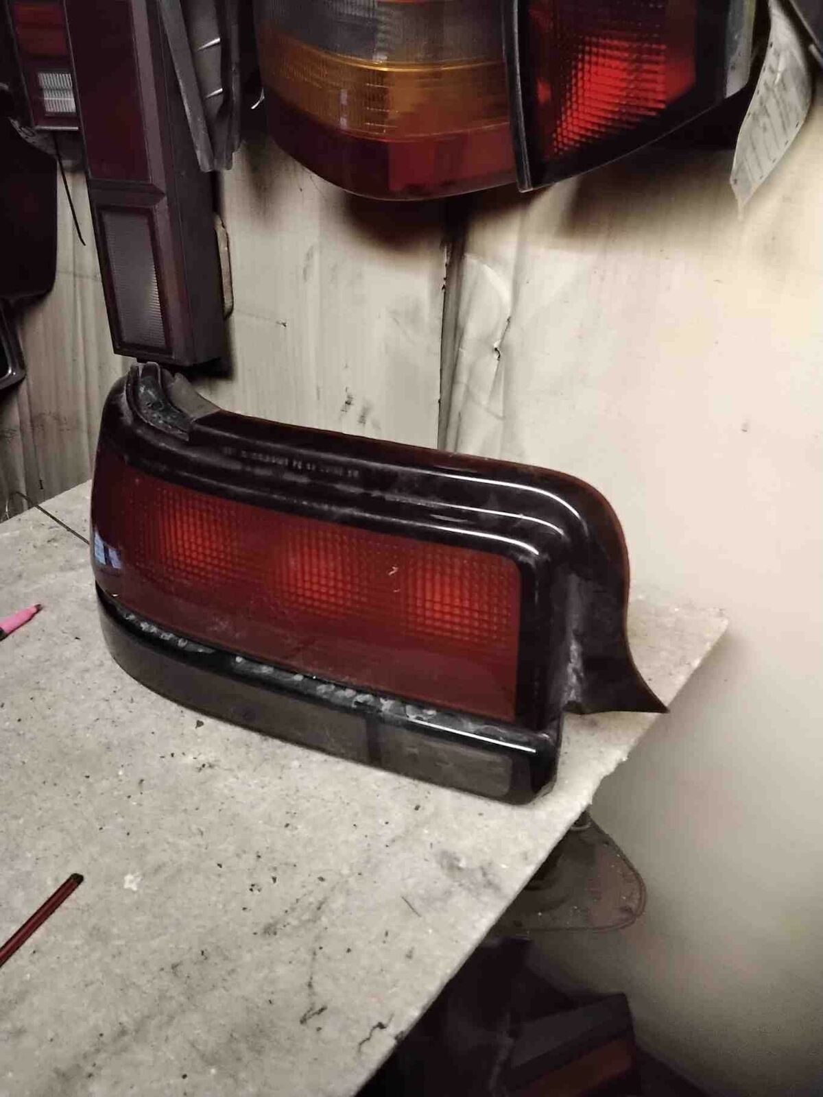 Tail Light Assembly PONTIAC GRAND PRIX Left 88 89 90 91 92 93 94 95 96