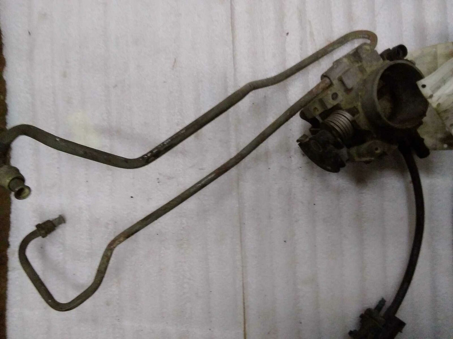 Throttle Body/valve Assy PONTIAC GRAND AM 93