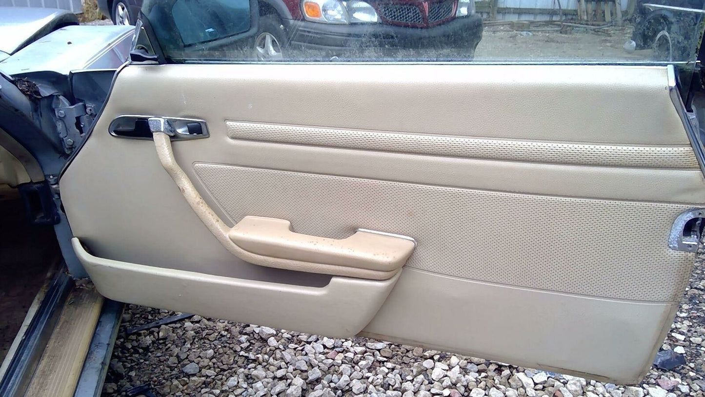 Front Door Trim Panel MERCEDES 450 Right 80