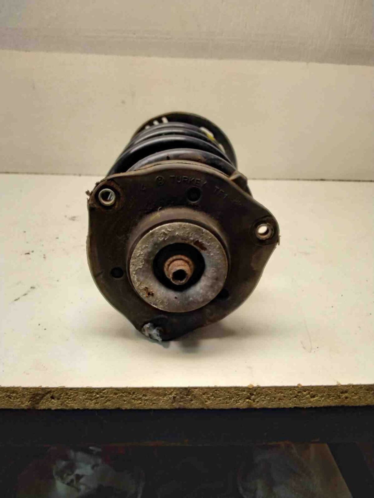 Strut Assembly VW GOLF GTI Left 06 07 08 09 10 11 12 13 14 15 16