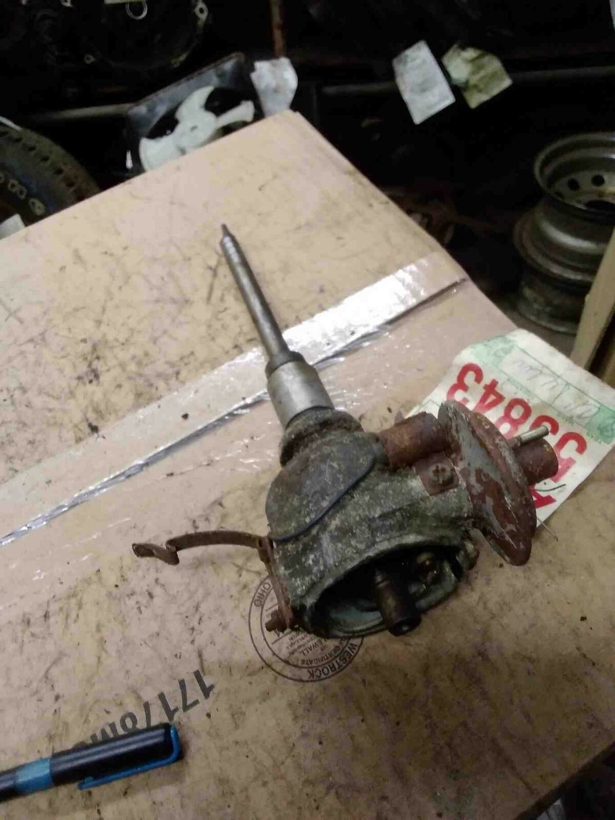 Distributor CHEVY LUV 80