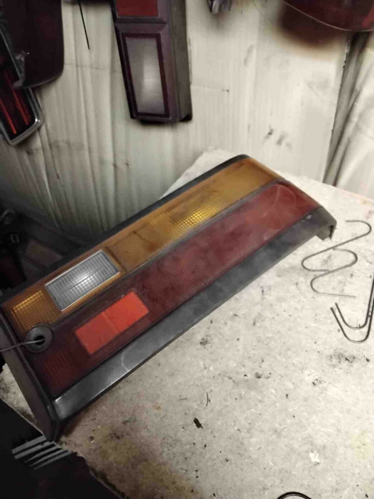 Tail Light Assembly HONDA ACCORD Right 84 85