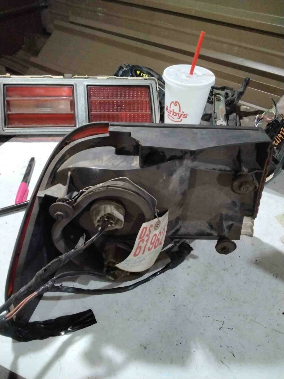 Tail Light Assembly FORD TEMPO Right 84 85