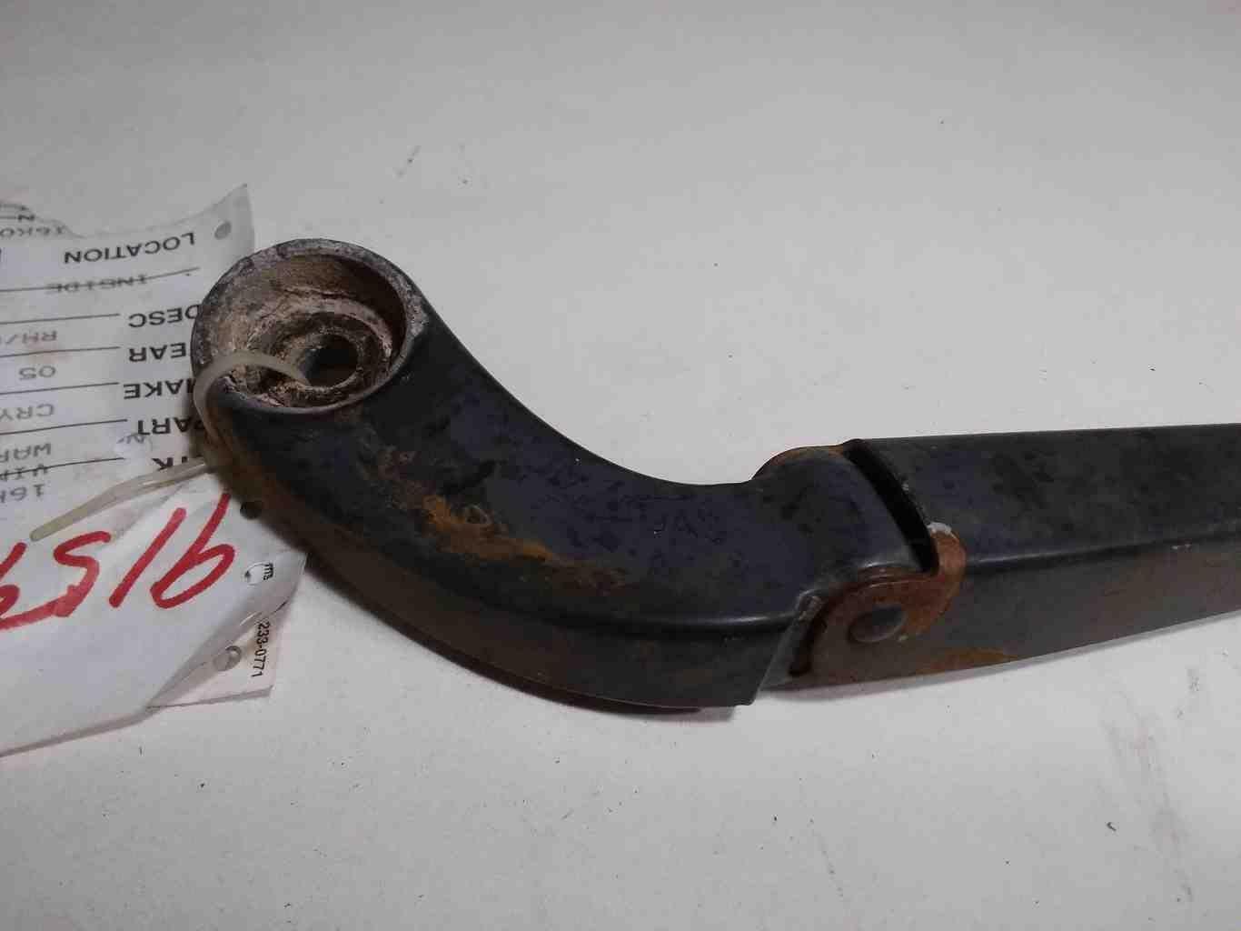 Wiper Arm CHRYSLER TOWN CNTRY 05