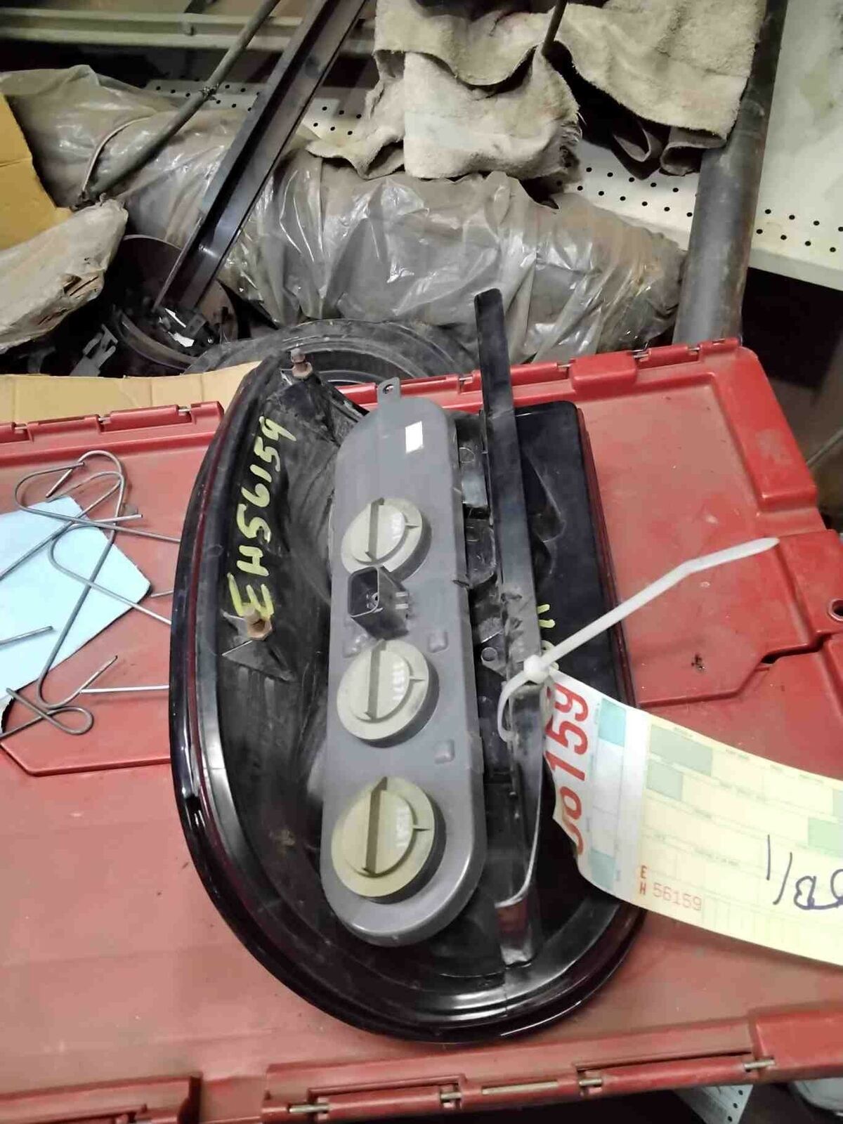 Tail Light Assembly JEEP LIBERTY Left 02 03 04