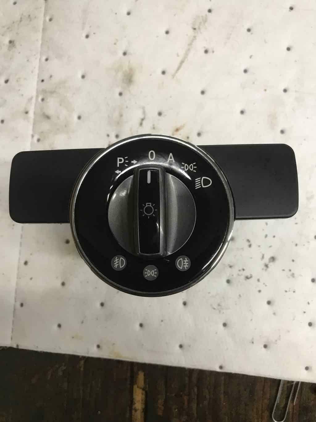 Headlight Switch MERCEDES C-CLASS 08