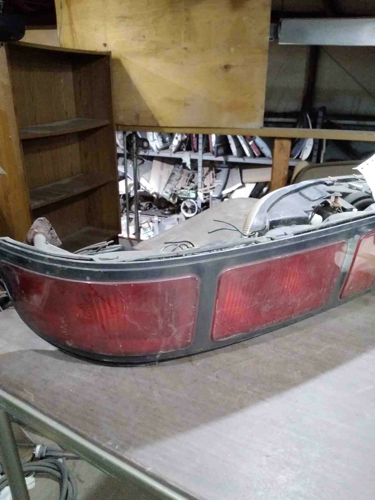 Tail Light Assembly CHEVY LUMINA Right 90 91 92 93 94