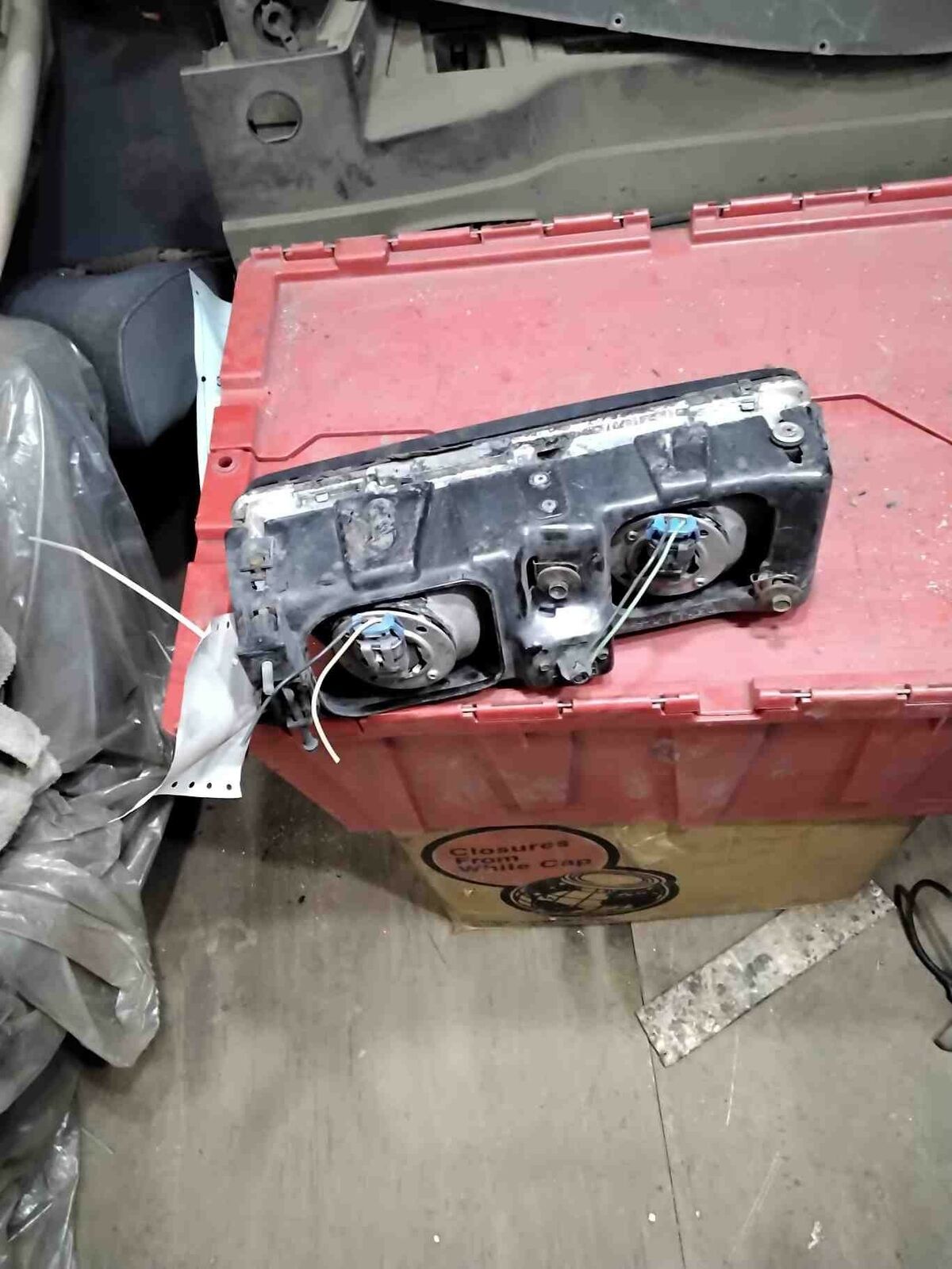 Headlamp Assembly BUICK REGAL Right 88 89 90 91 92 93 94 95 96